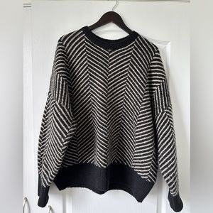 OAK + FORT Oversized Herringbone Sweater - Black & Cream
